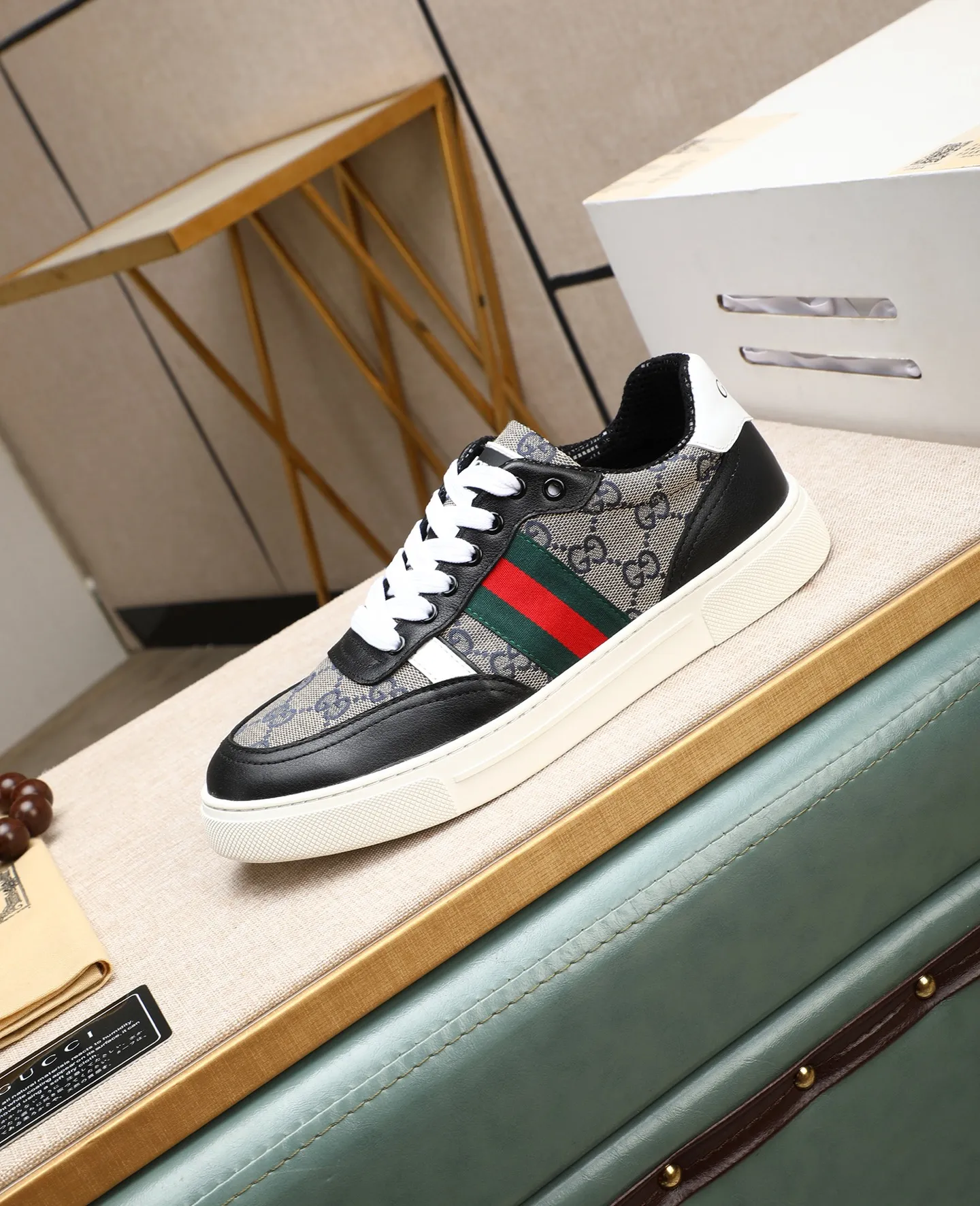 Men's men's shoes💰440 GUCCI🔍🔍2025 latest model Available at the counter at the same time, original calfskin imported from Italy, genuine leather lining, (high-end, extravagant, and classy) with exquisite workmanship, soles: original soles specially provided by the original factory, ⚠Exclusive double-layer movable molded soles are super comfortable⚠, real photos🎬The real ones are better🔍🔍"High quality·Follow the order" code number 38-44 (45 46 customized)